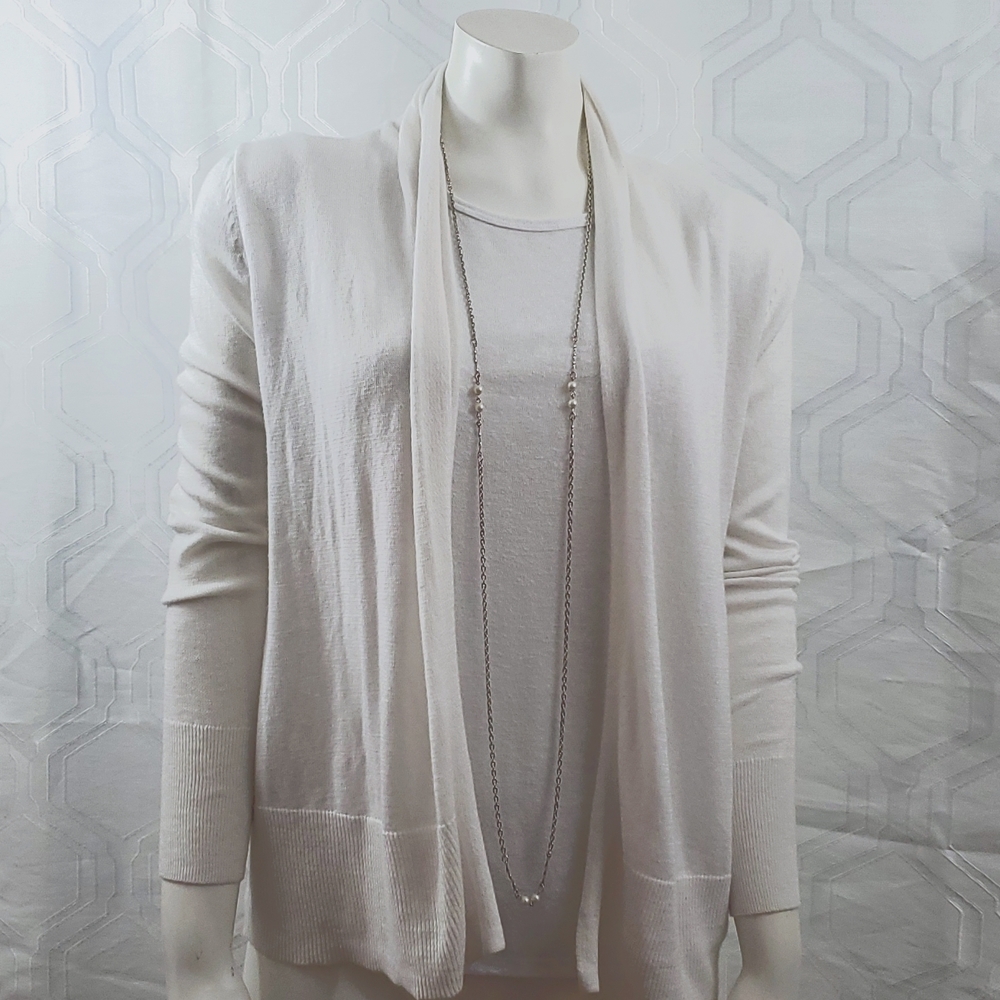 Old Navy White Cardigan sweater size XS